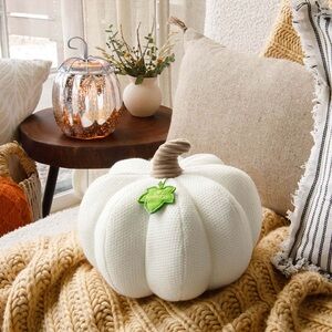 Darling Dècor Lumina Scentsy Pumpkin  [NEW]